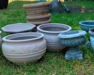 5545 - Lot of Planters