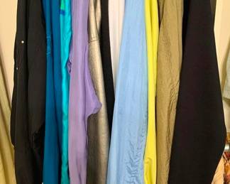 2019 - Lot of Women's Jackets - size M-L (Description): Soft Surrounding, Lavender Silk Jacket, Black  Track Suit, size L, White Columbia Jacket,  Chicos, size 1