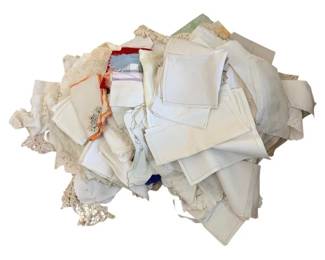 1373 - Group Lot of Linens (Description): A group lot of assorted linens. This  collection includes a variety of textile  pieces suitable for household use or crafting  purposes.
