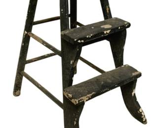 3019 - Wood Step/Stool - 24 x 32 x 16