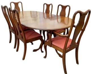 226 - Howerton 7pc Dining Table Set w/ 2 Leaves (Description): Queen Anne Style Chair - 42 x 23 x 22 Table - 31 x 43 x 79