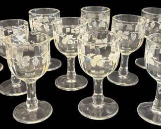 478 - Group Lot of Vintage Grape Cordials 4"