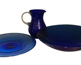 1070 - 3pc Cobalt Glass - 9"