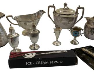 1672 - Assorted Silver Plate Items (Description): Various serving pieces and tableware.