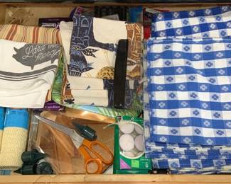 1086 - Drawer Lot of Assorted Placemats & More