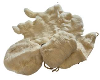 1380 - Group Rabbit Fur Items