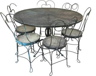 5516 - Metal Patio Table & Chairs - 35 x 27