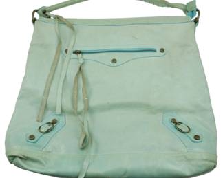 1847 - Vtg Tanner Green Leather Tote Bag w/ Storage (Description): Vintage Tanner green leather tote bag with  storage bag included. The bag measures 14  inches by 15 inches by 4 inches.