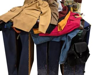 4197 - Group Lot of Clothing & Storage (Description): A group lot of assorted clothing and storage  items. This lot includes various garments and  storage solutions. No measurements recorded.