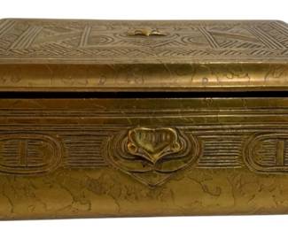 208 - Tiffany Studios New York #1196 Bronze Dresser Box (Description): 3 x 8 x 5