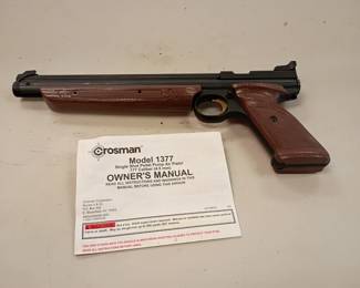 Ccrossman model 1377 pellet gun 