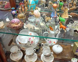 Minatures and china 