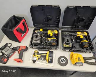 Tools dewalt etc 