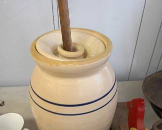 Butter churn 
