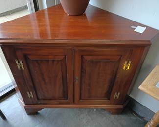 Hinkel Harris corner cabinet