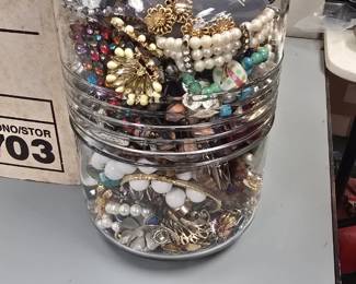 Jewelry jars