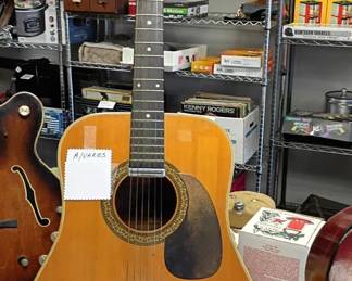 Alvares guitar