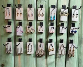 Earring Lot 4  24 Pair  Vintage To Now  Cards Included