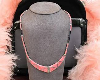 Mexico Front Hinged Necklace  Needs Repair