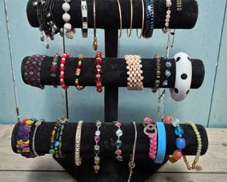 Bracelet Lot 3  30 Total  Vintage To New
