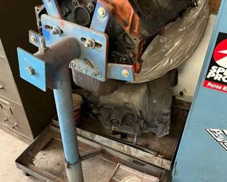 5495 Chevrolet GM10T 454 Big Block Cast Iron Engine