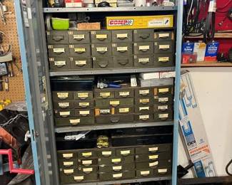 5495 Tool Cabinet Sampler