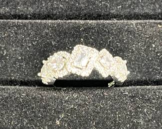  Sterling Silver 1/10 CT TW Diamond Ring
