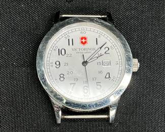  Victorinox Swiss Army Watch 2009