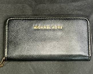 Michael Kors Woman's Jetset Black Travel Wallet