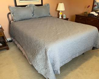 Henredon King Bed