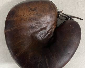 Spaulding Babe Ruth Home Run Special Catchers Mitt