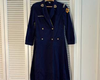 041 vintagebsacubscoutsdenmotherunifor
