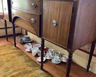 335 theflintbrucecoantiquesideboardbuf