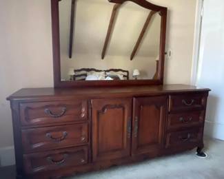 141 drexelfrenchprovincialsolidwood9dr