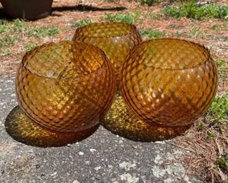 262 setof3amberhobnailglassbowls