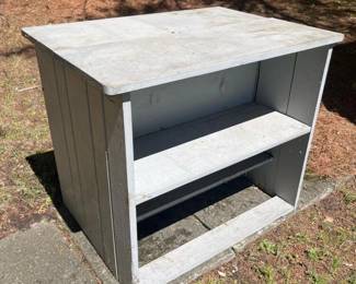 246 paintedwoodenutilityworkbenchwithsh