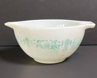 091 vintagewhiteturquoisepyrexbutterprin