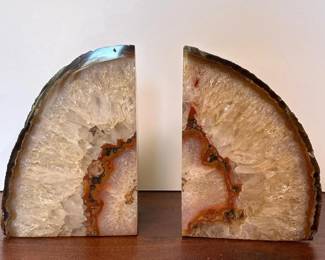 005 largebrazilianagategeodebookends