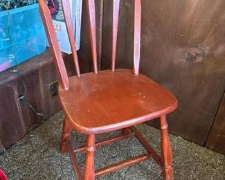 203 vintagevaltonwoodenspindlebackchair