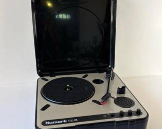156 numarkpt01usbportableturntable