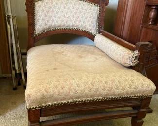 302 antiquevictoriancarvedwoodarmchair