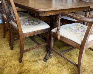 334 federalstylediningtable6chairsdoub
