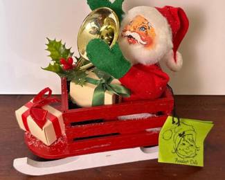 056 annalee1986santaclausinredsled