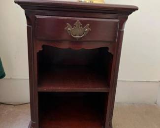 307 vintagedrexelnightstand