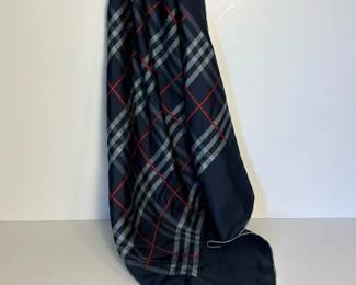 373 vintageburberrysnavybluecheckpures