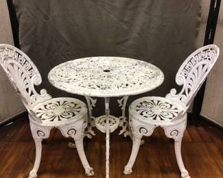 Cast aluminum outdoor set