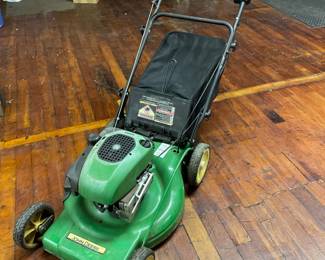 John Deere self propelled, runs good