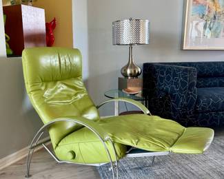 Lafer "Billie" Lounge Chair
