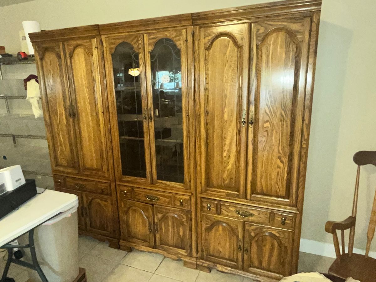 STUNNING 3-PC. OAK WALL UNIT SET