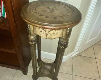 STYLISH HAND-PAINTED TALL ACCENT TABLE